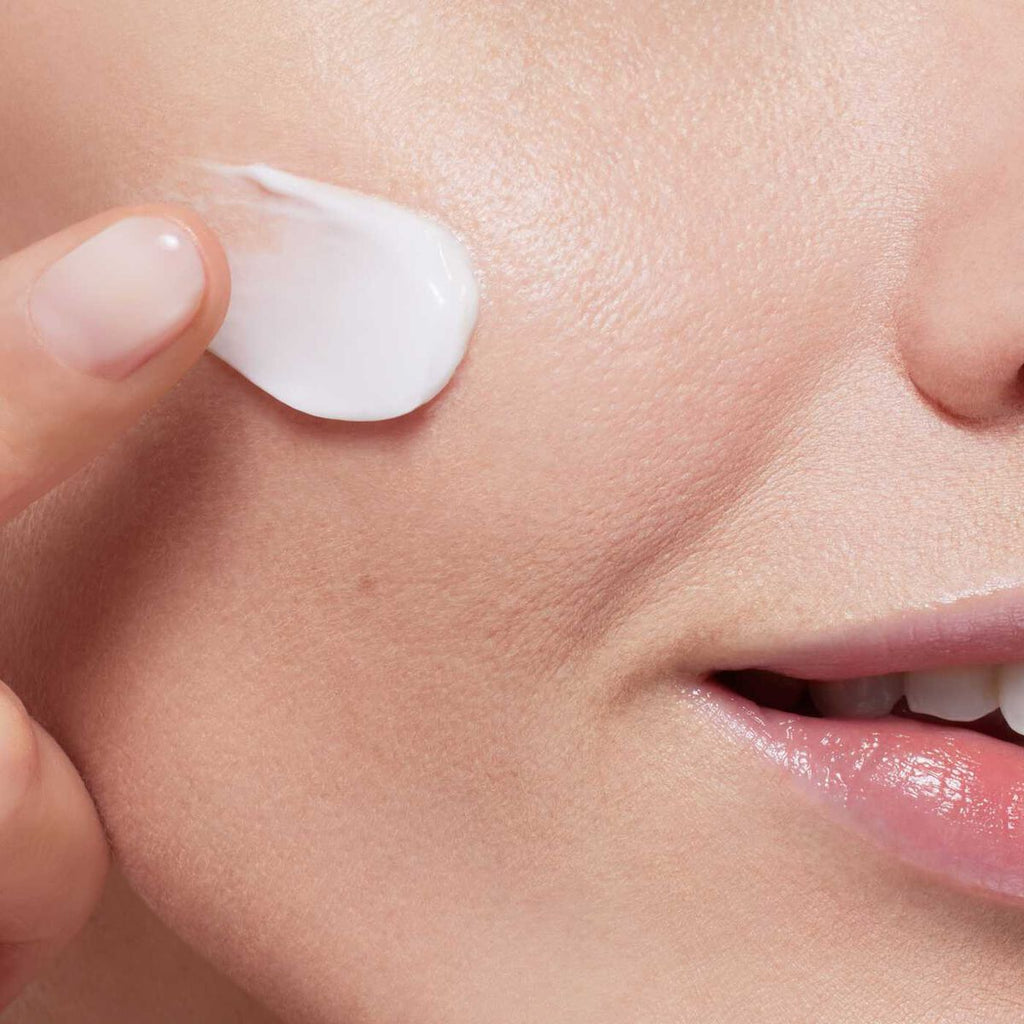 Hydra-Essentiel Mask With Hyauronic Acid - Nourishing + Hydrating Face Mask
