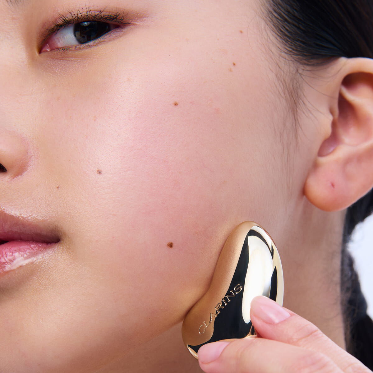 Precious L'Outil 3-in-1 Facial Massage Tool